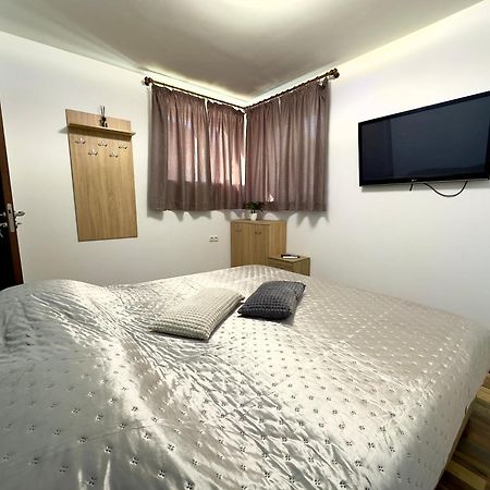 Navial Hotel Gabrovo Luaran gambar
